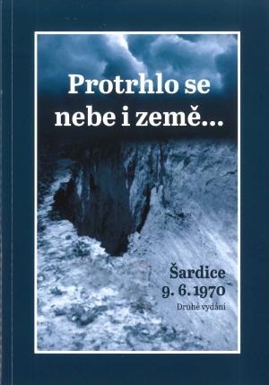 Protrhlo se nebe i země....