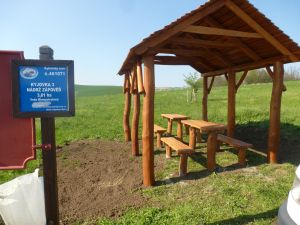 Přístřešek